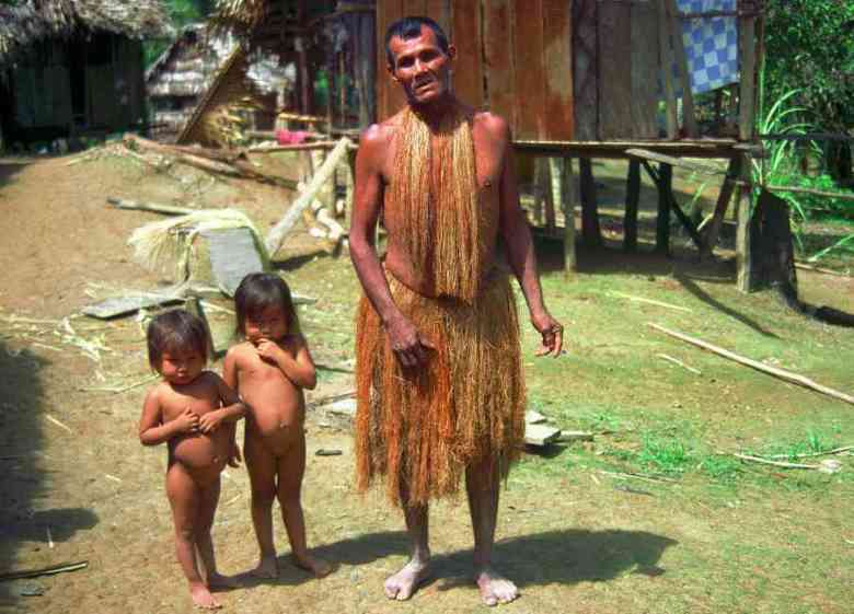 Photo of Indios dell’amazzonia peruviana